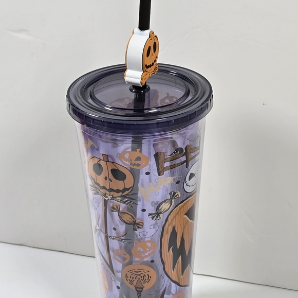 Nbc Disney Nightmare Before Christmas 24 Oz Tumbler Silver Buffalo Nwt - Picture 4 of 6